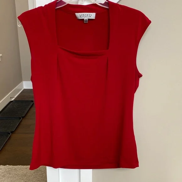 Kasper Red Sleeveless Blouse - Picture 1 of 7